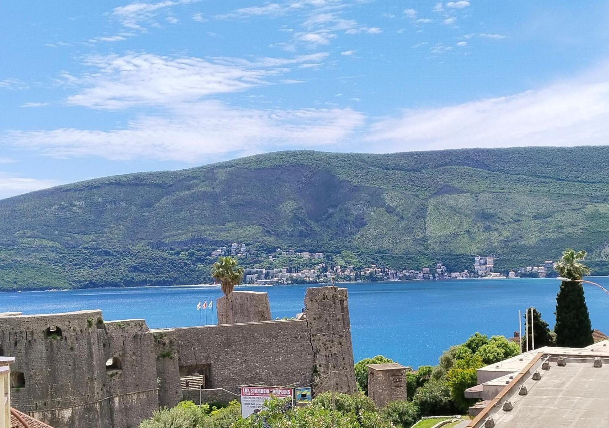 Apartments "Belle Vue" Herceg Novi Eksteriør billede